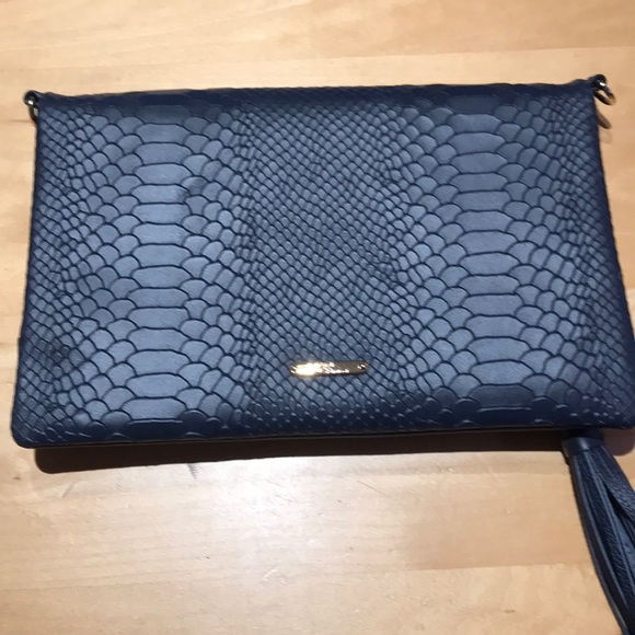 GiGi New York navy fold over clutch - New without tags - Picture 5 of 8